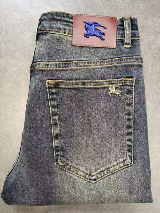 Picture of Burberry Jeans Long _SKUBurberrysz28-3813xr848418